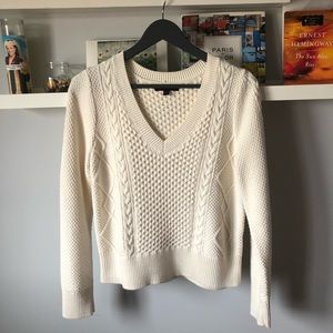 BANANA REPUBLIC Cable-Knit Cropped V-Neck Sweater